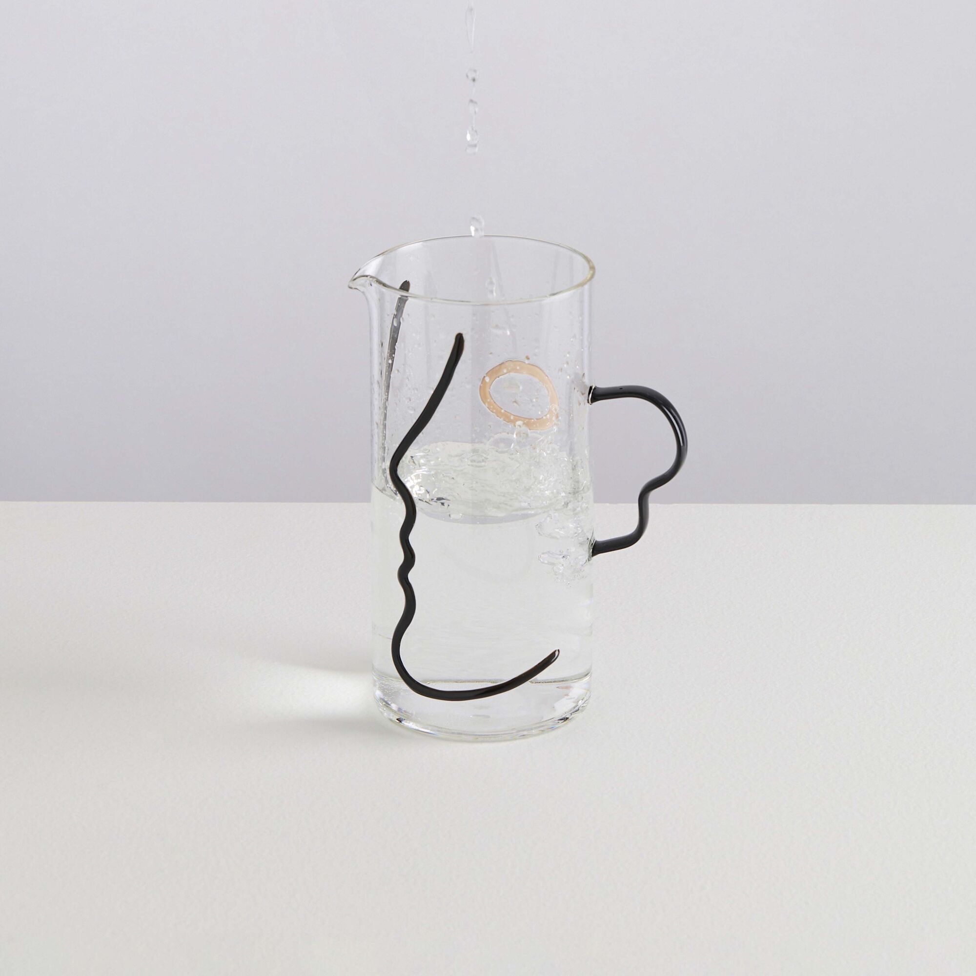 LA DANSE JUG | CLEAR BLACK