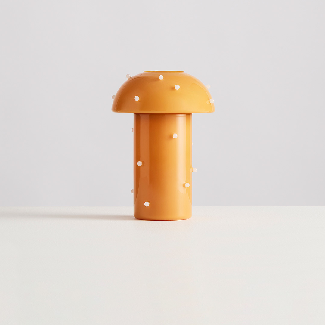 POMPONETTE TABLE LAMP | opaque yellow white